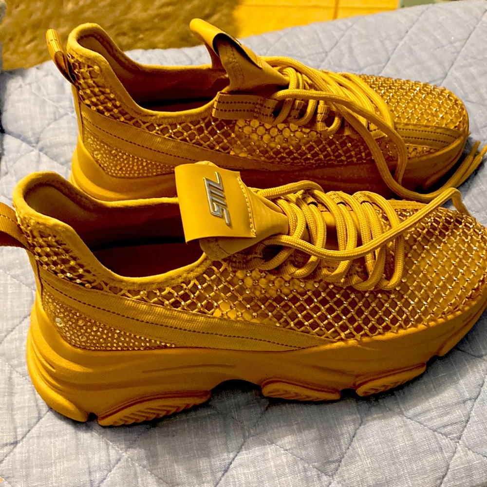 Brand new Steve Madden